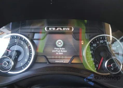 2019 Ram 1500 Laramie 4X2 5'7 Box из США, поврежденный, VIN 1C6RREJT3KN894303